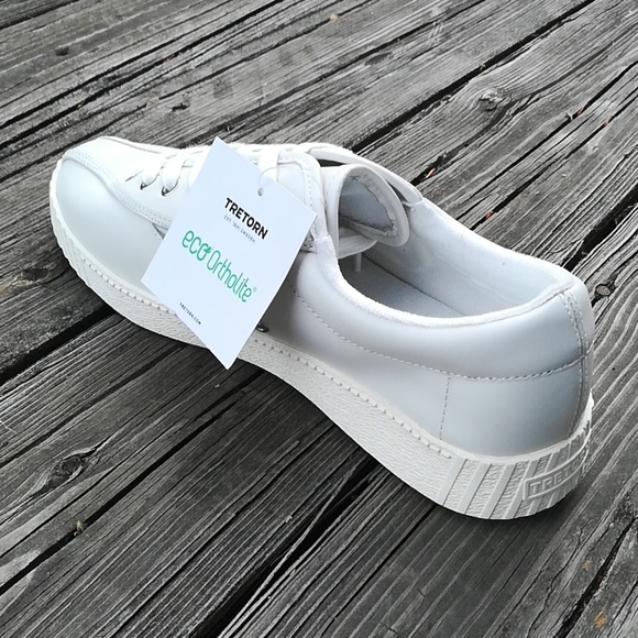 💲SOLD💲Tretorn Nylite 29 Plus Leather Fashion Sneakers - Picture 4 of 8